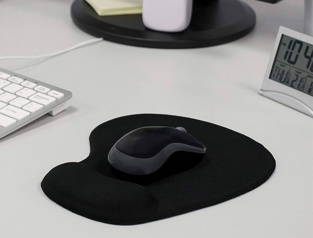 ALFOMBRILLA PARA RATON Q-CONNECT REPOSAMUECAS DE GEL COLOR NEGRO 190X230X20 MM
