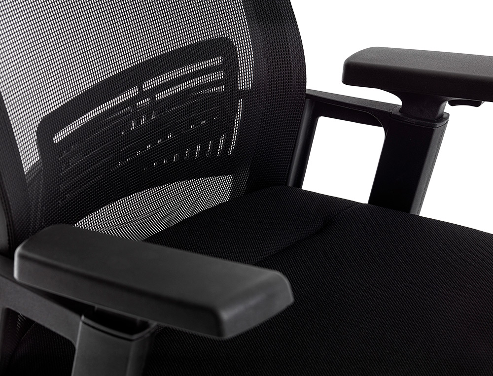 CADEIRA DE DIRECAO Q-CONNECT ERGONOMICA BASE METAL ENCOSTO ALTO COM APOIO DE CABECA AJUSTAVEL REGULAVEL EM ALTURA 1140+7