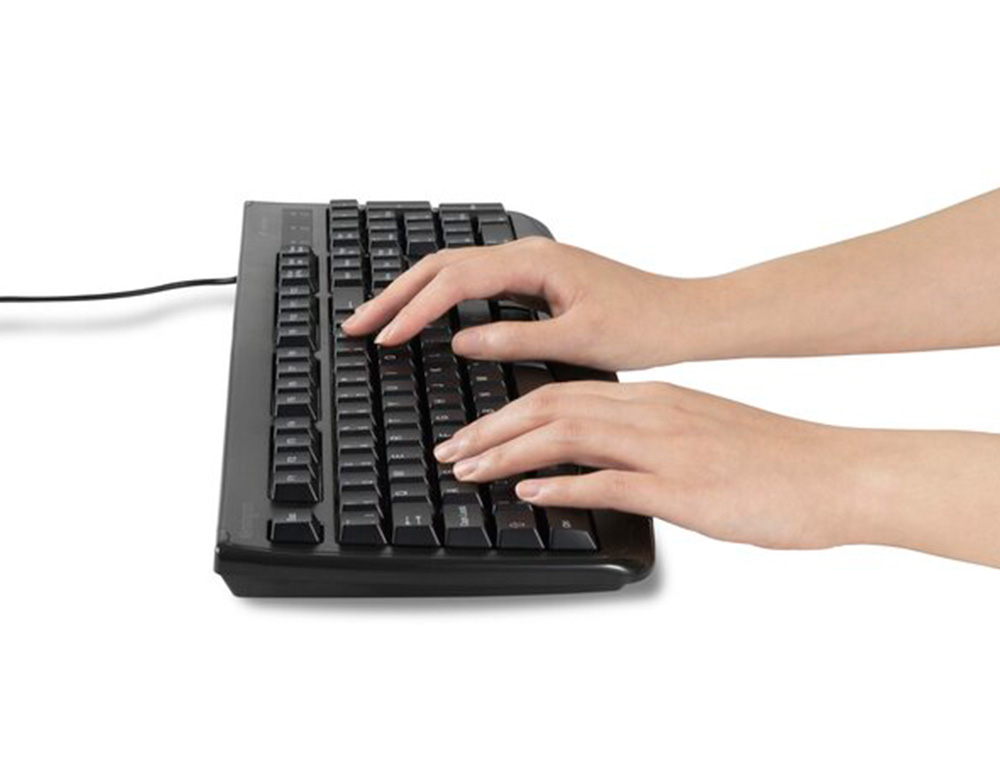 TECLADO KENSINGTON PRO FIT LAVABLE 104 TECLAS CON CABLE COLOR NEGRO 455X220X40 MM