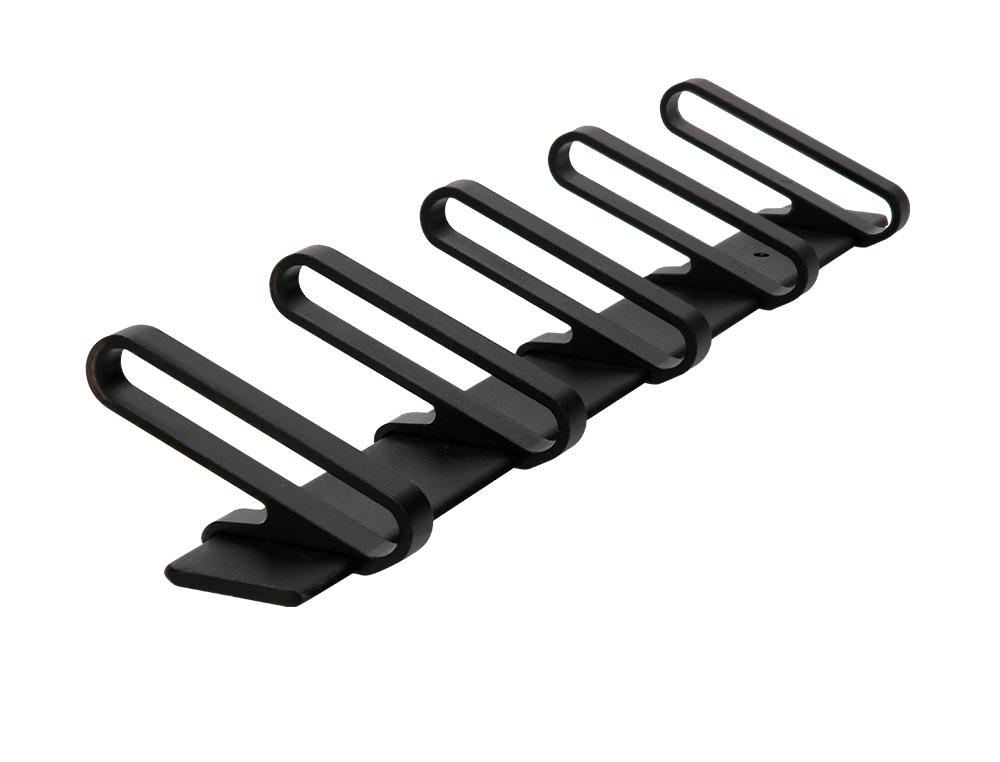 CABIDE LIDERPAPEL PAREDE METALICO 5 SUPORTES COR PRETA 430X88X55 MM