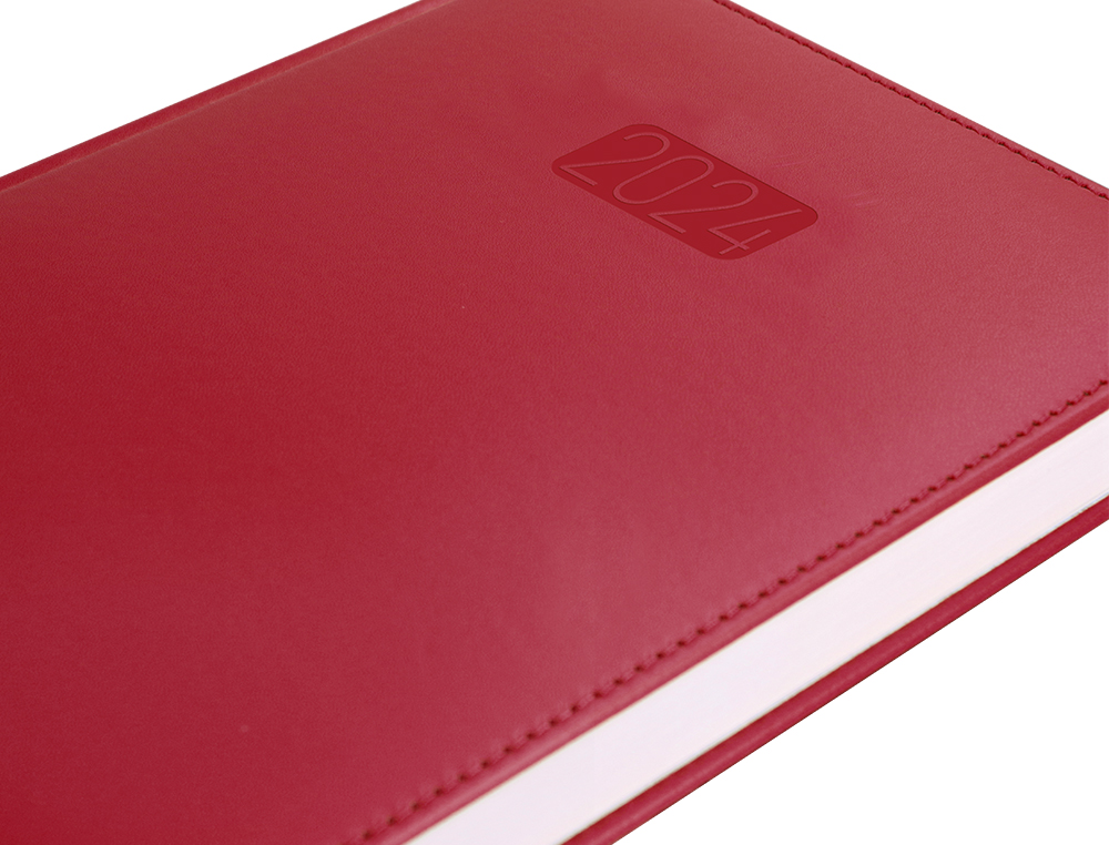 AGENDA ENCUADERNADA LIDERPAPEL CRETA 17X24 CM 2024 SEMANA VISTA COLOR ROJO PAPEL 70 GR