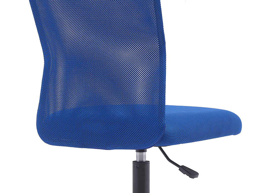 CADEIRA DE ESCRITORIO Q-CONNECT PARMA MALHA ALT MAX 990 MM LARG 480 MM PROF 590 MM SEM APOIO DE BRACOS COR PRETO