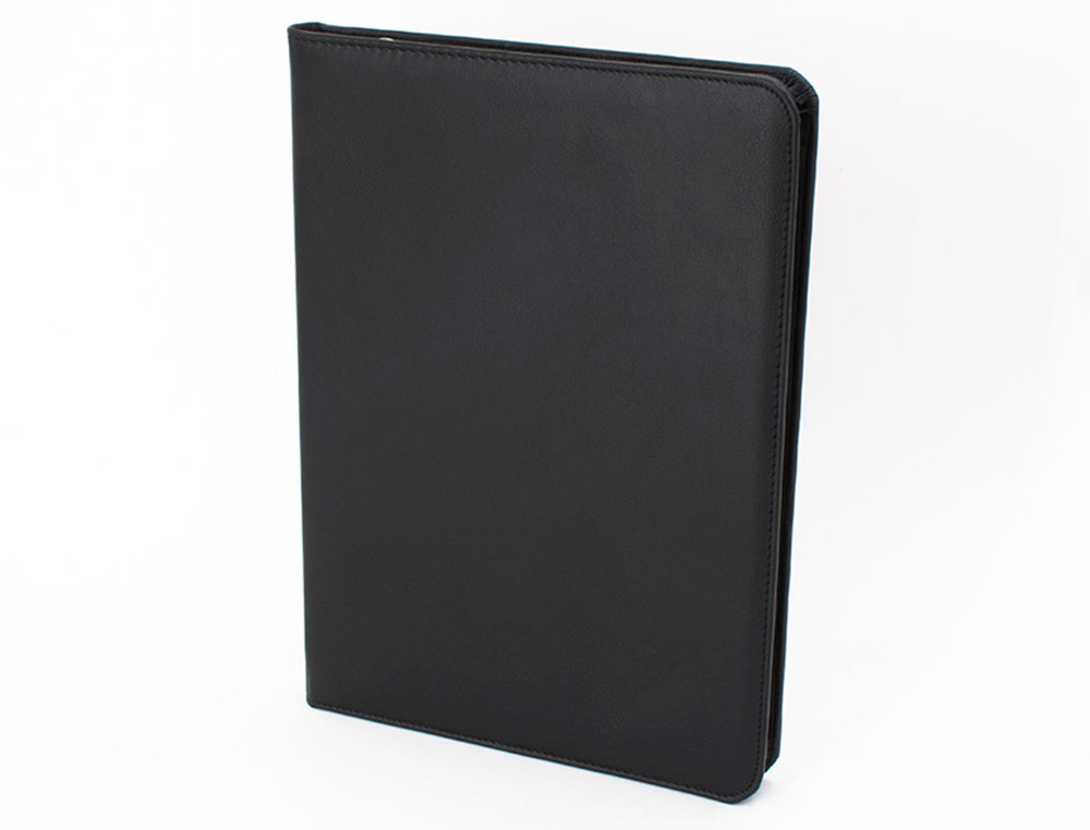 Carpeta portafolios q-connect artesania a4 similpiel negro cremallera y dptos. 332x262x30 mm fabricada en ubrique